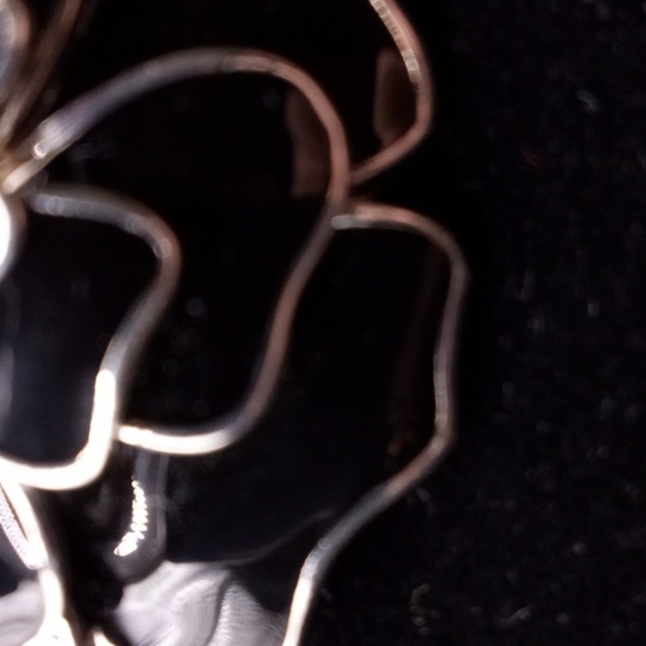 BLACK ENAMELED SILVER FLOWER - Picture 3 of 6